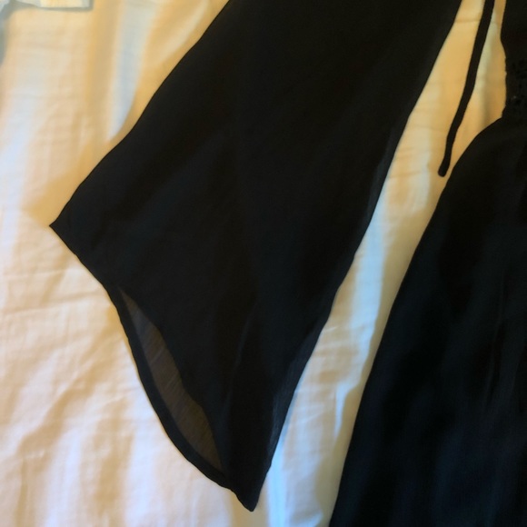 Black dress - Picture 2 of 5